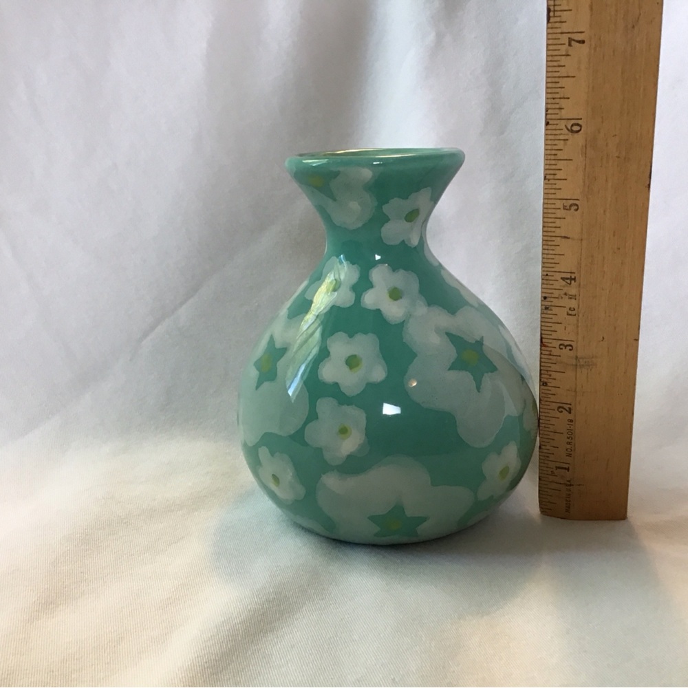 Anthropologie Mint Green Daisy Vase - Picture 5 of 5